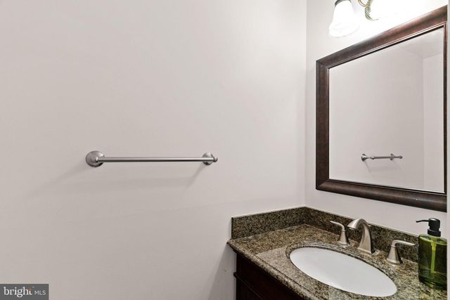 14428 BLACK HORSE CT, Centreville, VA 20120