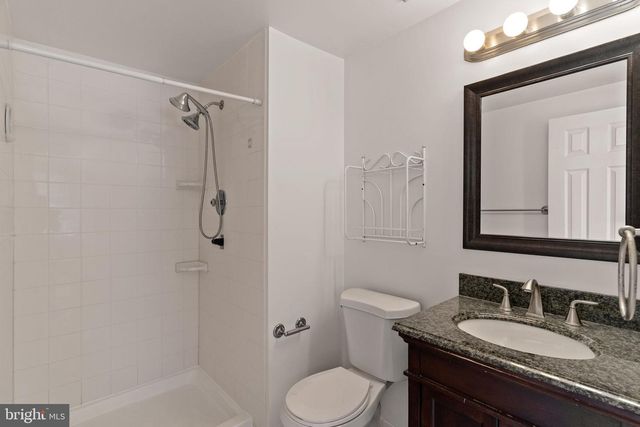 14428 BLACK HORSE CT, Centreville, VA 20120