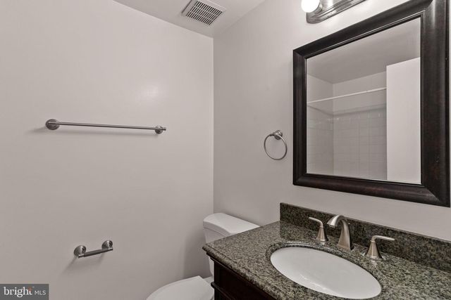 14428 BLACK HORSE CT, Centreville, VA 20120