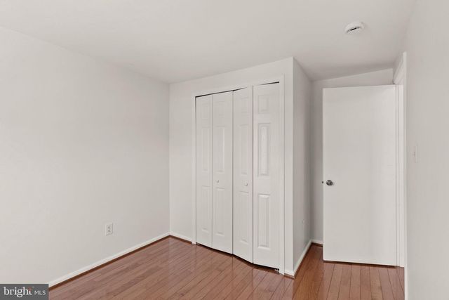 14428 BLACK HORSE CT, Centreville, VA 20120