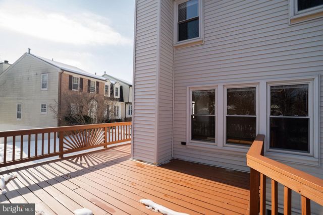 14428 BLACK HORSE CT, Centreville, VA 20120