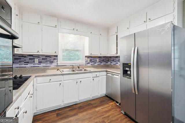 1277 4th Avenue, Auburn, GA 30011