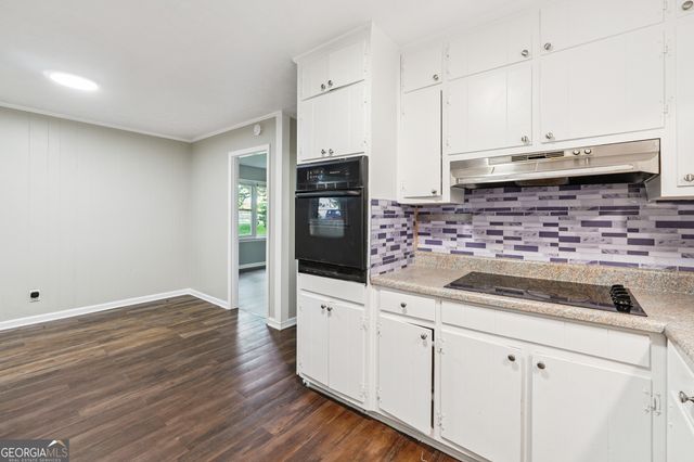 1277 4th Avenue, Auburn, GA 30011