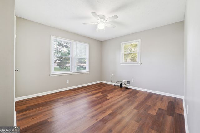 1277 4th Avenue, Auburn, GA 30011