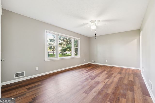 1277 4th Avenue, Auburn, GA 30011