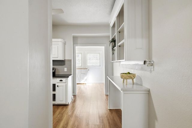 537 E Sears Street, Denison, TX 75021