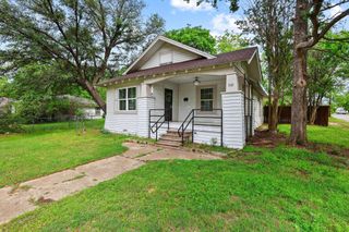 537 E Sears Street, Denison, TX 75021