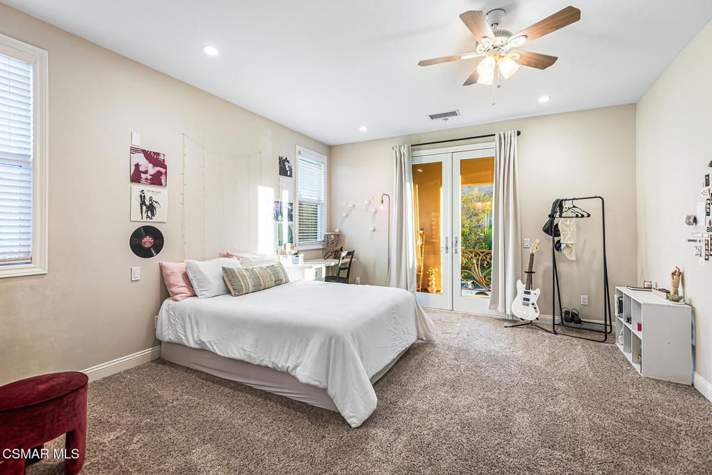 Image 28 of property listing at 457 Vineyard Drive, Simi Valley, CA 93065