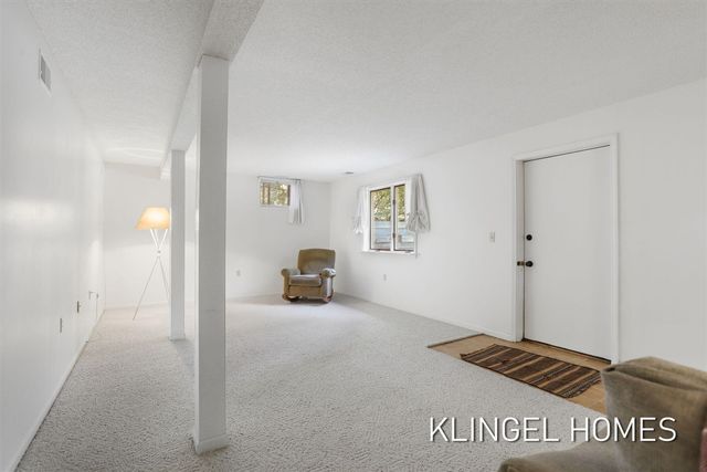17829 Cherokee Drive, Spring Lake, MI 49456