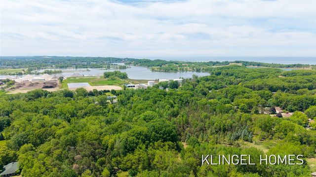 17829 Cherokee Drive, Spring Lake, MI 49456