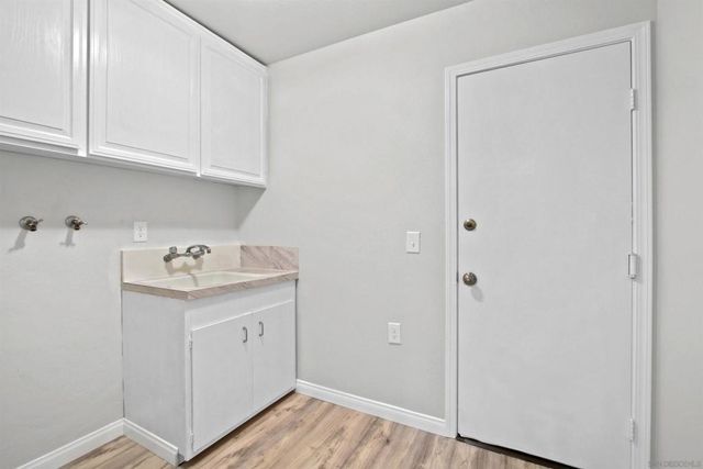 148 N Roth Lane, Orange, CA 92869