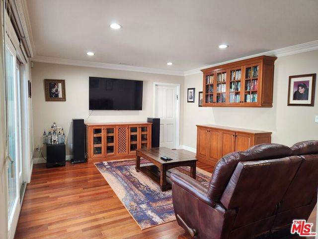 1626 S Canfield Avenue, Los Angeles, CA 90035