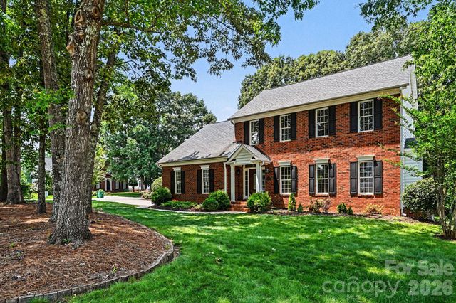 10403 Persimmon Creek Drive, Charlotte, NC 28227