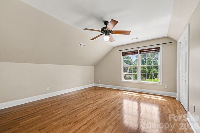 10403 Persimmon Creek Drive, Charlotte, NC 28227