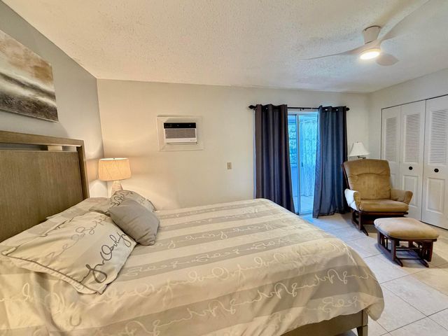 335 Durham J Circle 335, Deerfield Beach, FL 33442