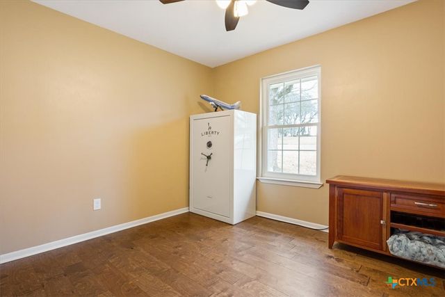 214 Mesa Drive, Gatesville, TX 76528