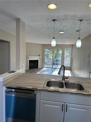 2365 Overland Court, Snellville, GA 30039