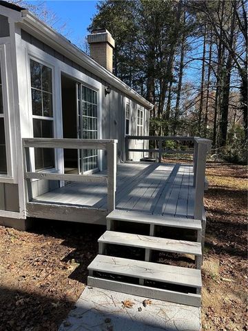 2365 Overland Court, Snellville, GA 30039