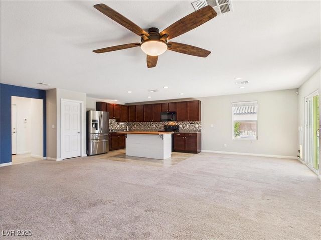 3807 East Sedgwick Avenue, Pahrump, NV 89061