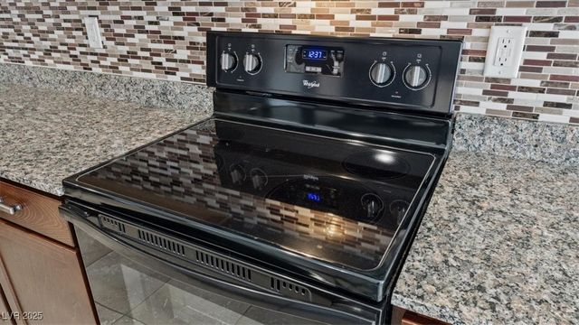 3807 East Sedgwick Avenue, Pahrump, NV 89061