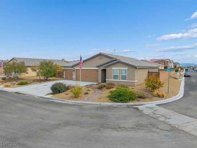 3807 East Sedgwick Avenue, Pahrump, NV 89061