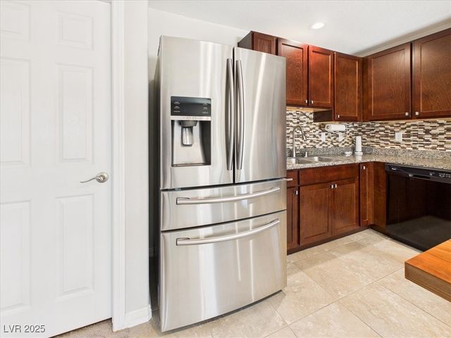 3807 East Sedgwick Avenue, Pahrump, NV 89061