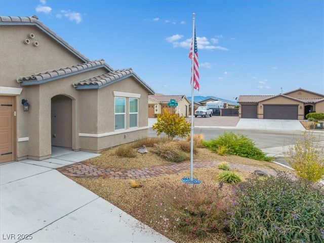 3807 East Sedgwick Avenue, Pahrump, NV 89061