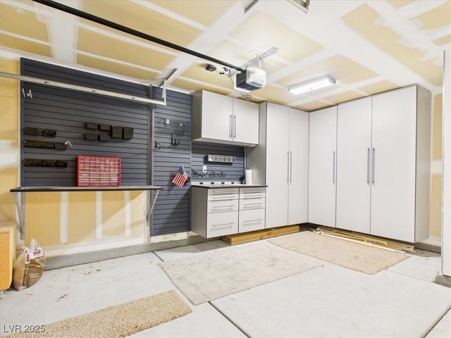 3807 East Sedgwick Avenue, Pahrump, NV 89061