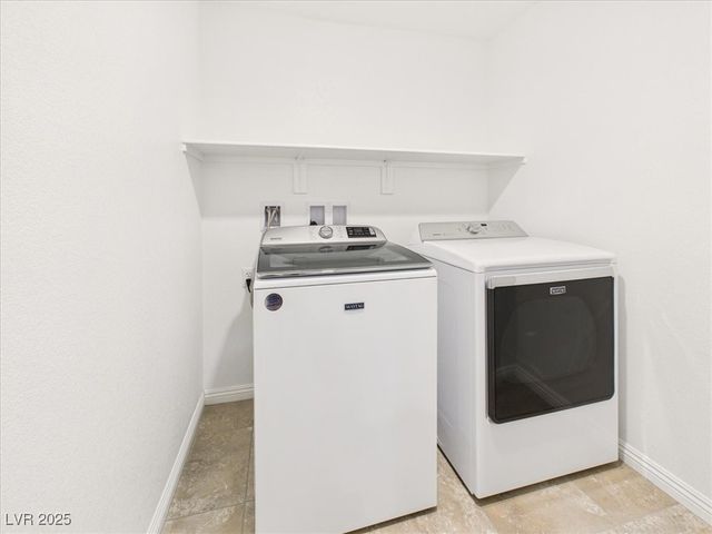 3807 East Sedgwick Avenue, Pahrump, NV 89061