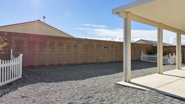 3807 East Sedgwick Avenue, Pahrump, NV 89061
