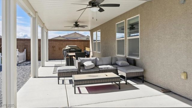 3807 East Sedgwick Avenue, Pahrump, NV 89061