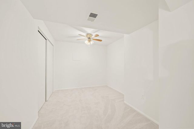 9909 KINGSBRIDGE DR, Fairfax, VA 22031