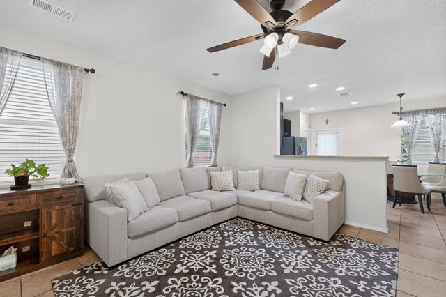 3142 Floras Del Sol, Santa Fe, NM 87507