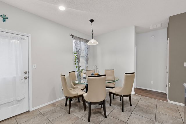 3142 Floras Del Sol, Santa Fe, NM 87507