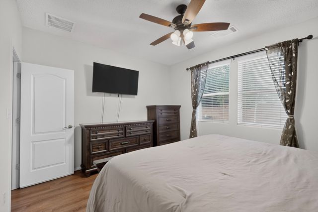 3142 Floras Del Sol, Santa Fe, NM 87507