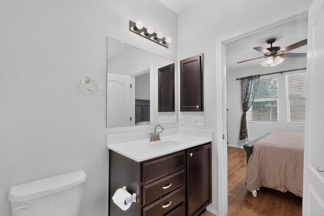 3142 Floras Del Sol, Santa Fe, NM 87507