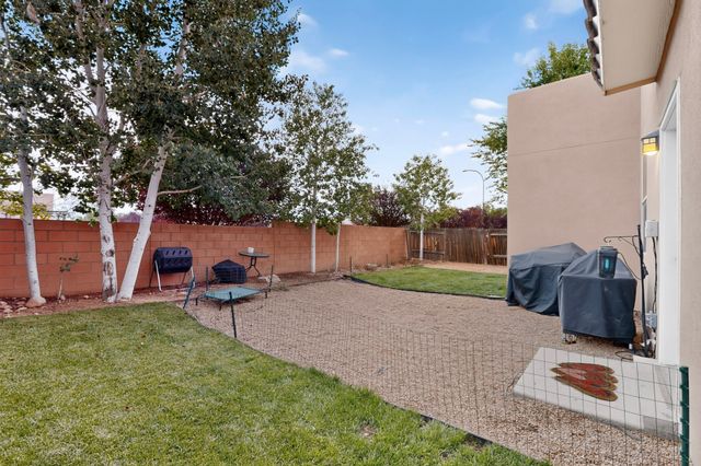 3142 Floras Del Sol, Santa Fe, NM 87507
