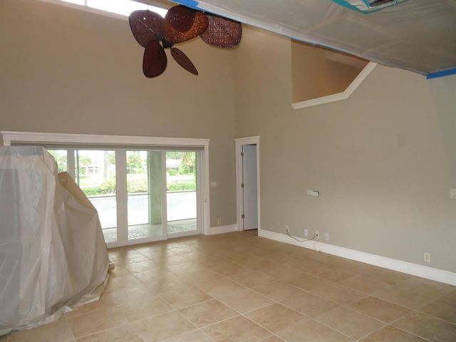 18480 SE Lakeside Drive, Jupiter, FL 33469