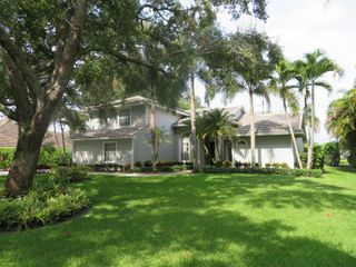 18480 SE Lakeside Drive, Jupiter, FL 33469