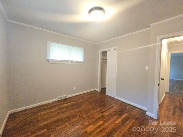 809 Wilbrown Circle, Charlotte, NC 28217