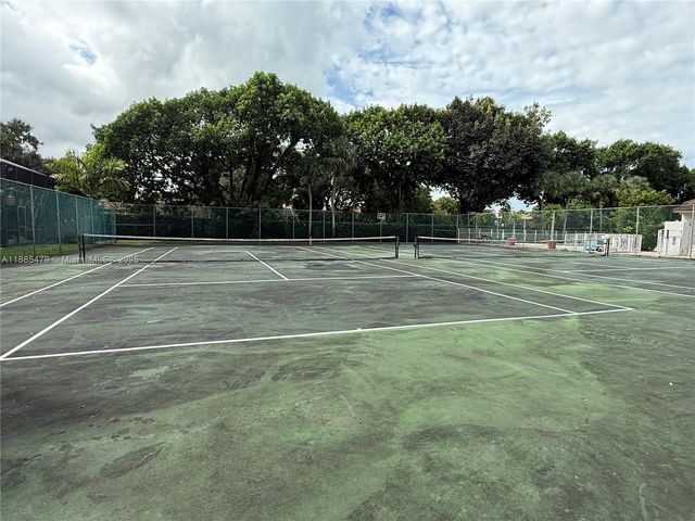 10046 NW 41st St 48-4, Doral, FL 33178