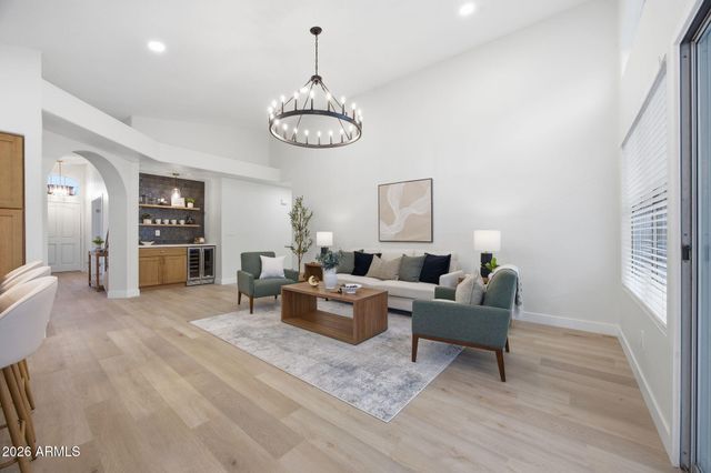 1634 W ACOMA Drive, Phoenix, AZ 85023