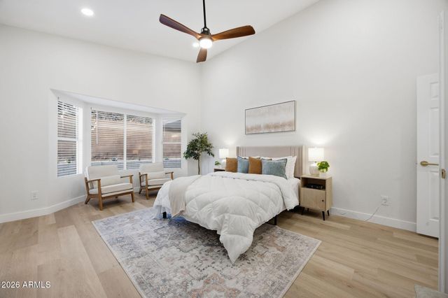 1634 W ACOMA Drive, Phoenix, AZ 85023