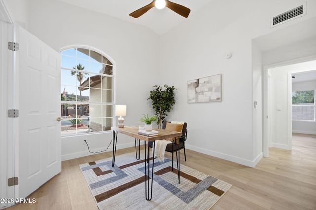 1634 W ACOMA Drive, Phoenix, AZ 85023