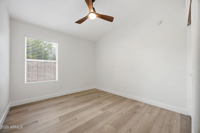 1634 W ACOMA Drive, Phoenix, AZ 85023