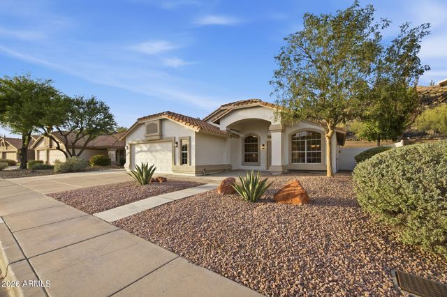 1634 W ACOMA Drive, Phoenix, AZ 85023