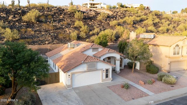 1634 W ACOMA Drive, Phoenix, AZ 85023