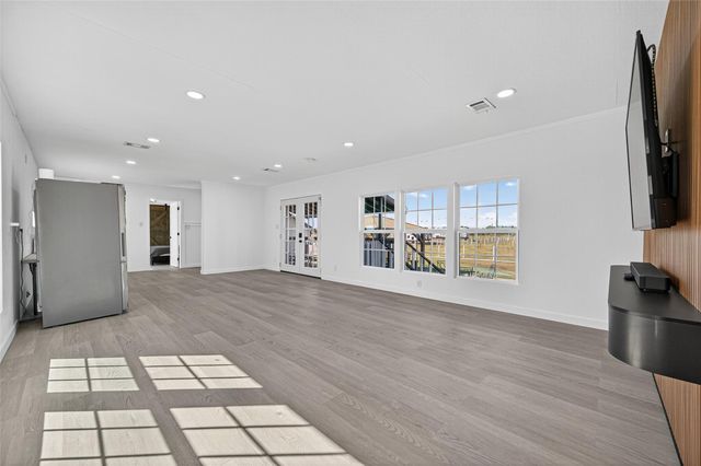 805 Williams Road, East Bernard, TX 77435