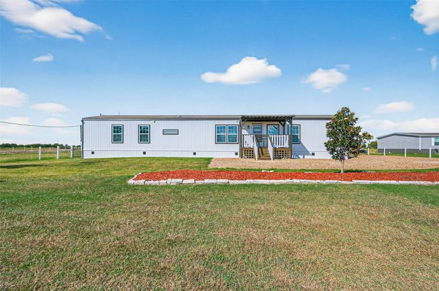 805 Williams Road, East Bernard, TX 77435