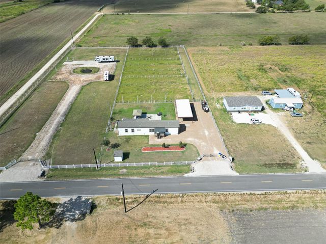 805 Williams Road, East Bernard, TX 77435